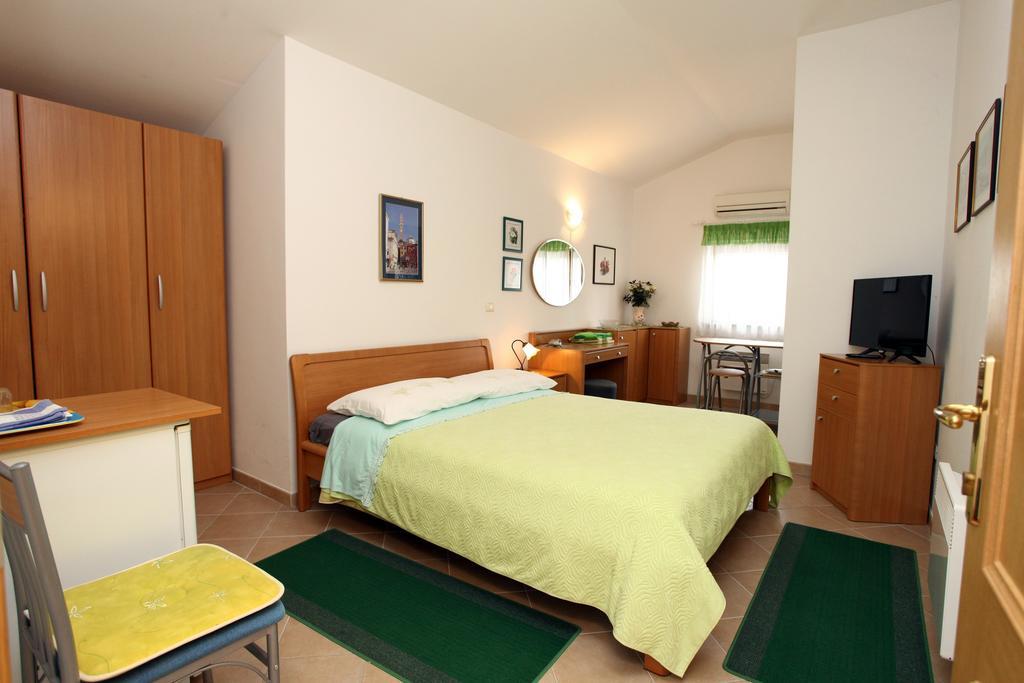 Parenzana Sea View Apartments Sk Порторож Екстериор снимка